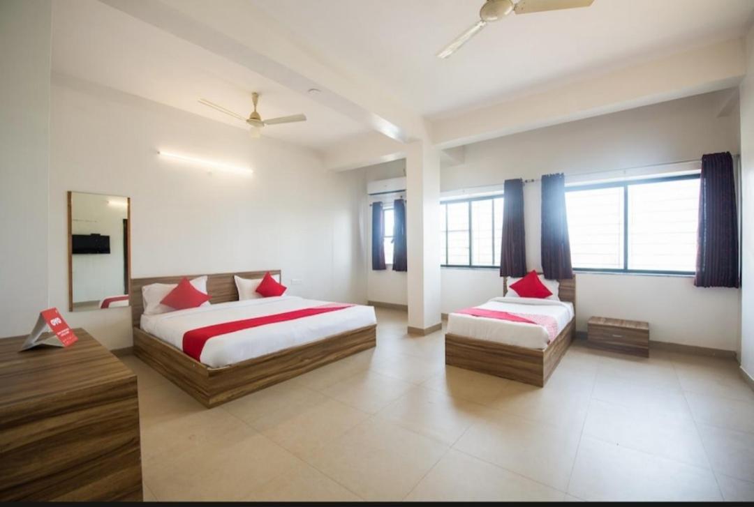 Primrose Guest House 浦那 外观 照片